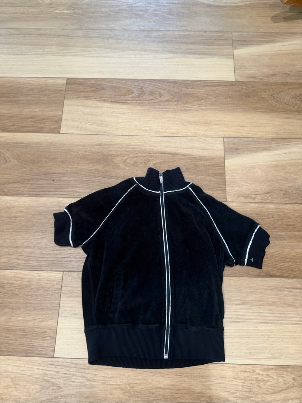 Black Short-Sleeve Zip Front Jacket - Unbranded